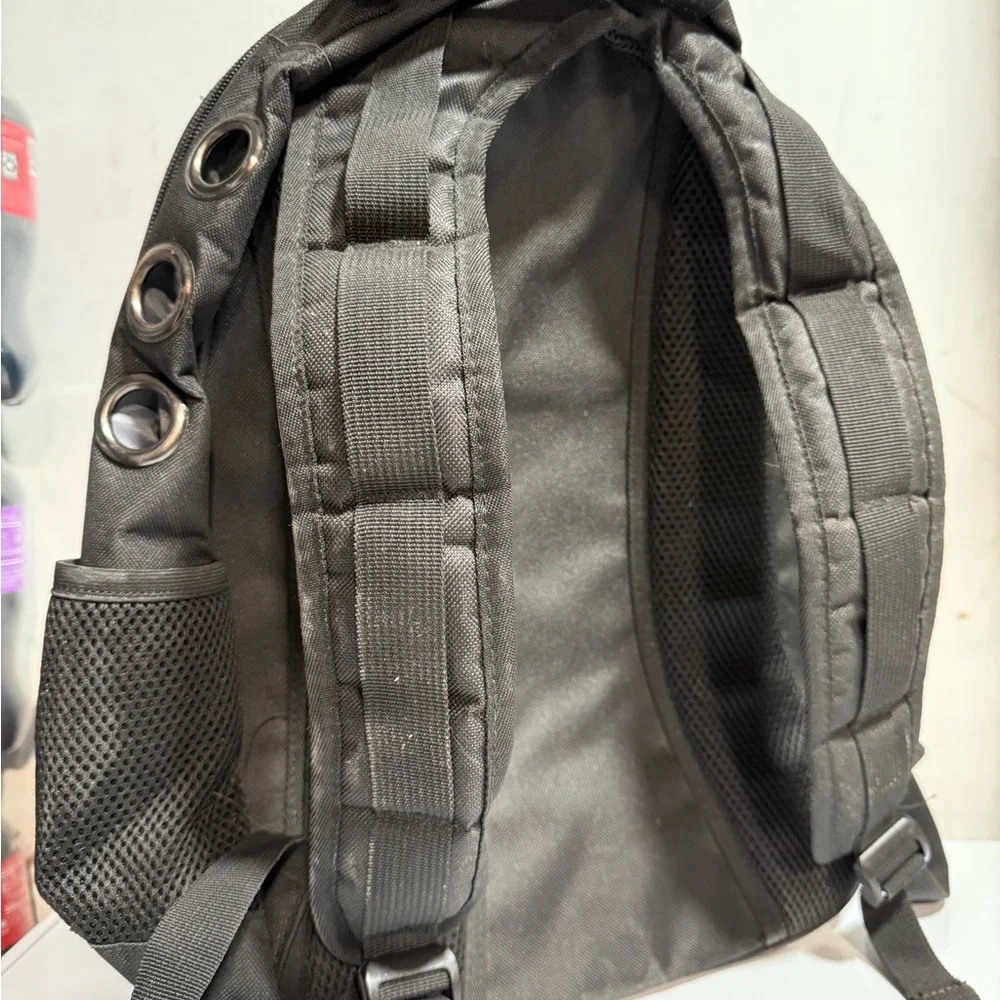 OCSOSO Backpack Pet Carrier for Cats and Dogs Good condition